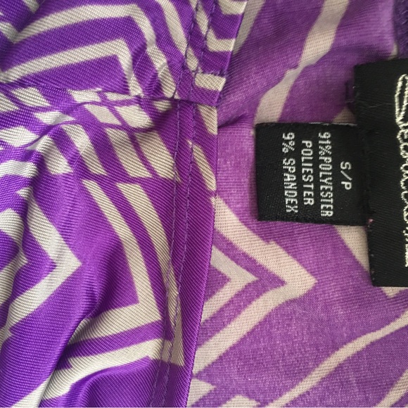 Seductions Halter Neck Top - Picture 8 of 10